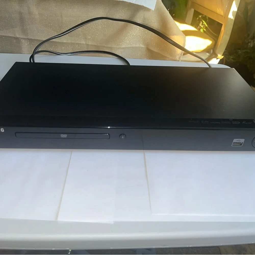 Samsung Digital Video Disc Player dvd-1080p9/xaa 2009 With Manual No Remote